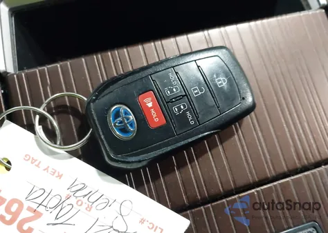 2021 Toyota Sienna Le из США, поврежденный, VIN 5TDKSKFC0MS009588